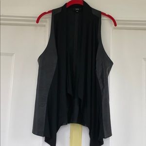 Cowl vest